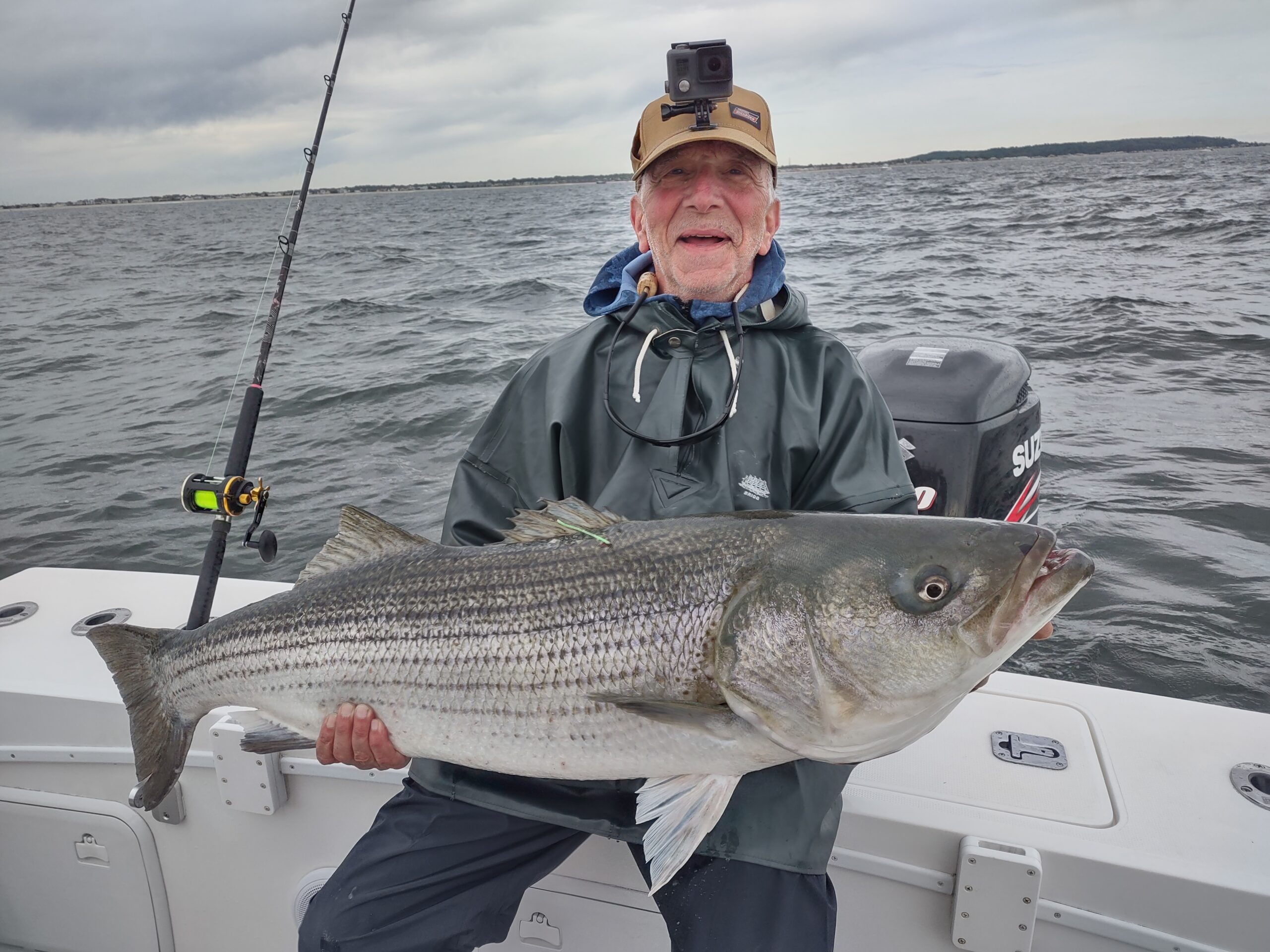 Buster Fish Clam Buster | Gray FishTag Research